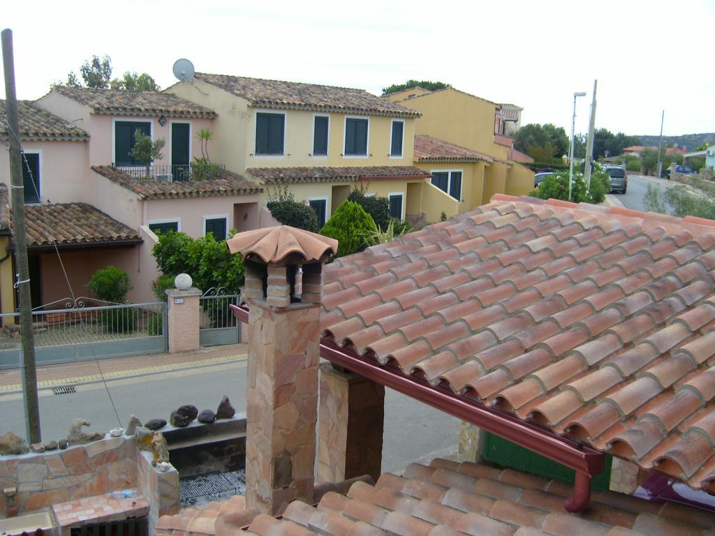 Casa Di Rosa Apartamento Chia Exterior foto